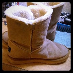 Ugg fuzzy boots